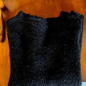 Sweater, short sleeve, glitter yarn. Dressy